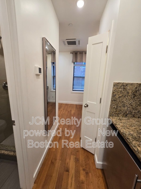 Photo - 16 Fifth Street Unit Studio -8