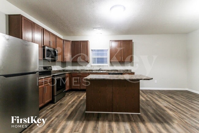 Photo - 7715 Firecrest Ln