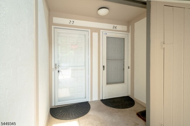Photo - 26 Kayser Ln