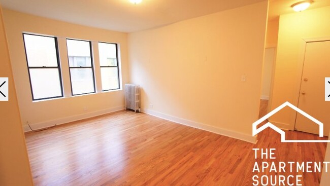 Building Photo - 1530 N Kedzie Ave Unit 3B