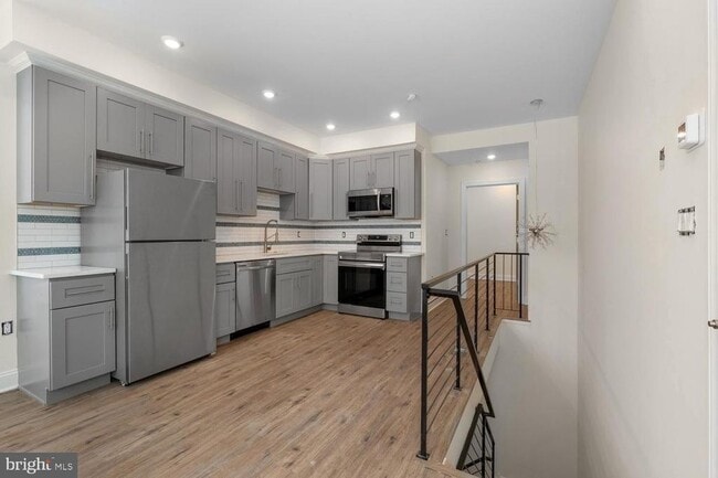Building Photo - 509 Gorgas Ln Unit B (REAR) Rental