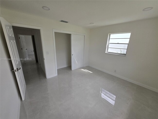 Photo - 600 SW 8th Pl