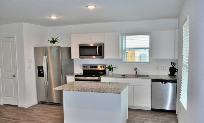 Photo - 16751 N Marie Vlg Dr