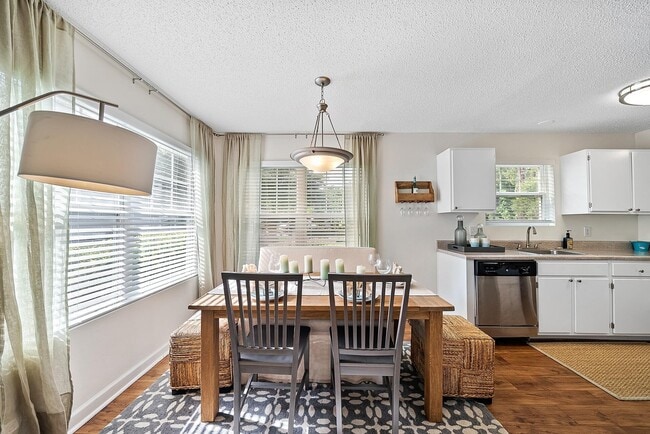 29 Edgewater