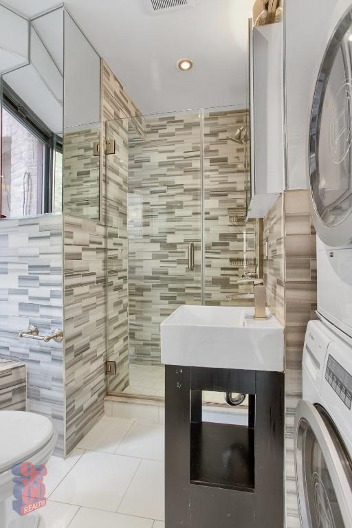 Photo - 212 E 105th St Unit 1