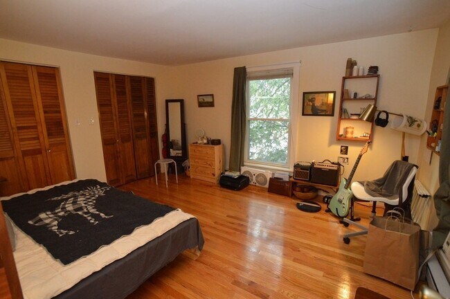 Photo - 15 Pleasant St Unit 2