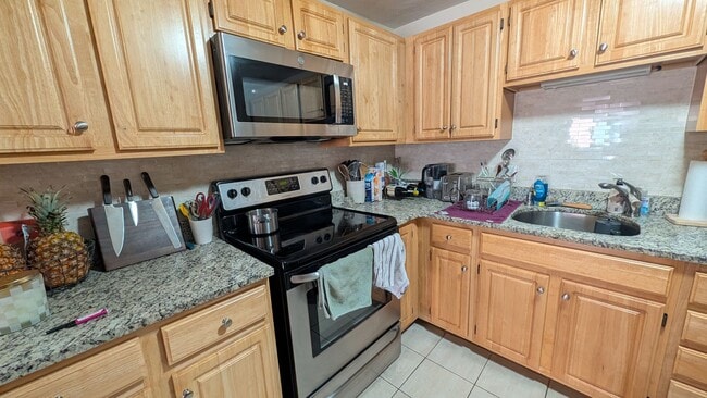 Photo - Great Location with Heat/HW Incl! Brookline 2-Bed/1-Bath for June Move-In
