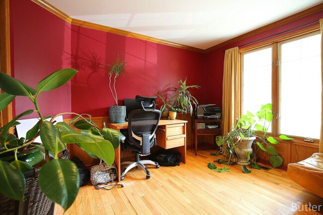 Photo - CLICK "REQUEST A TOUR" NOW!