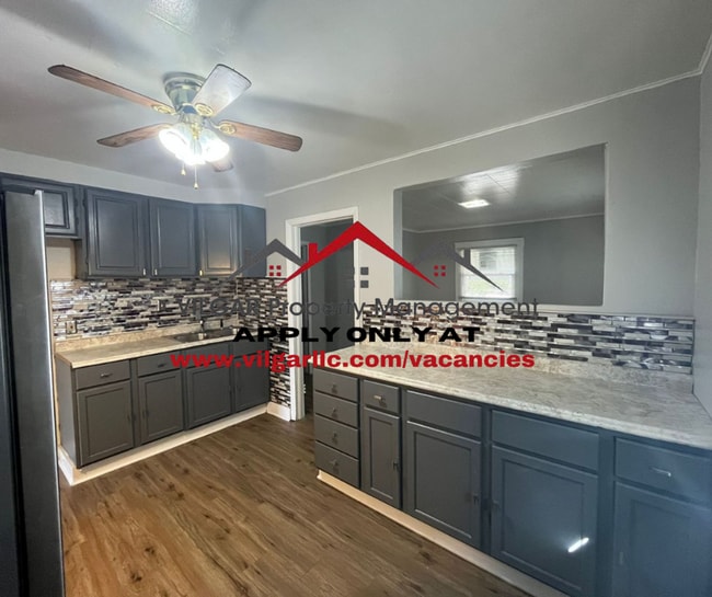 Building Photo - Step into comfort and convenience with thi... Rental