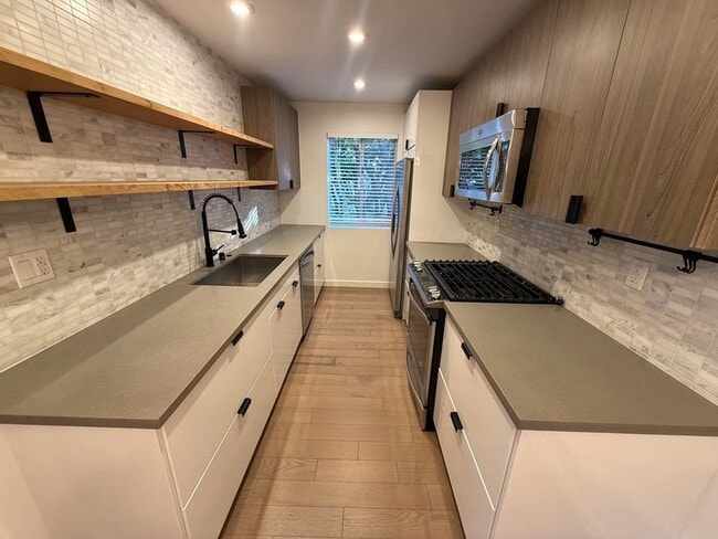 Photo - 850 2nd St Unit 215