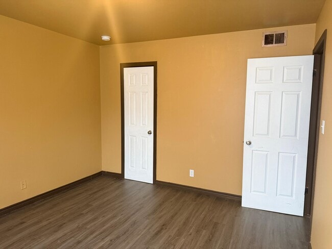 Photo - 6816 S Toledo Ave Unit 316