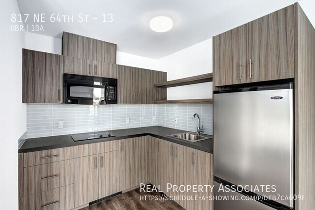 Photo - 817 NE 64th St Unit 13