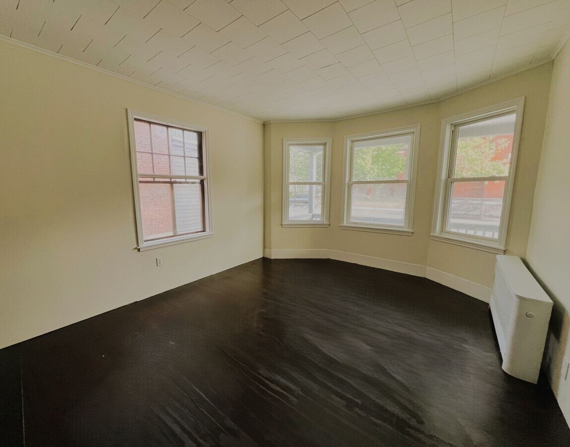 Photo - 454/456 Tyler Street Unidad 454 Tyler Street Apt #1