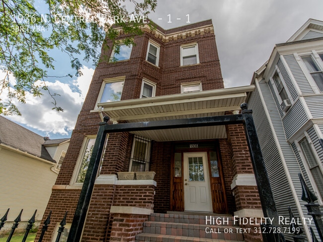 Building Photo - 1936 N Central Park Ave Unit 1