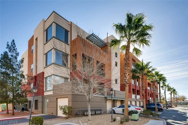 Building Photo - 67 E Agate Ave Unit 205