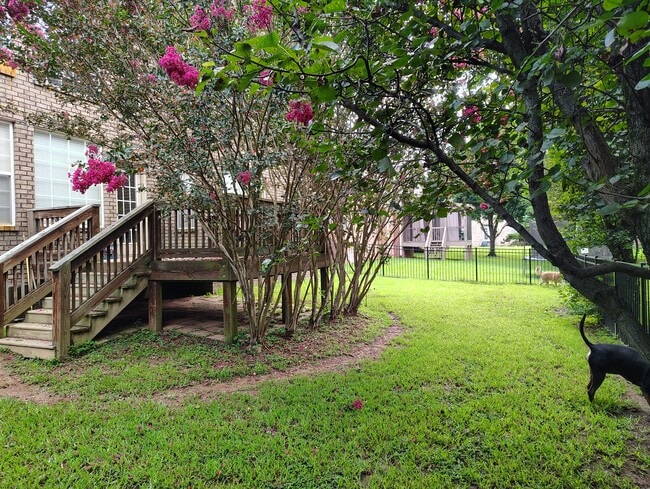 Photo - 110 Ruland Cir