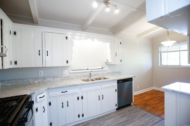 Photo - 25 Sunnydale Dr