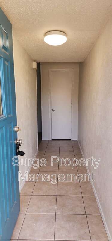 Photo - 9110 Lanham St