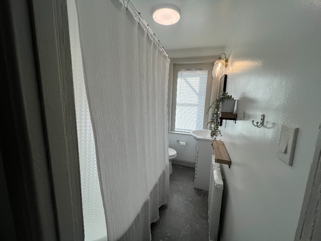 Photo - 513 E Montgomery Ave