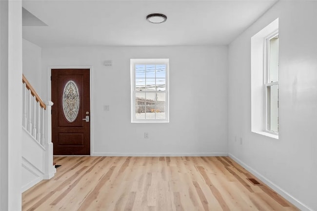 Photo - 121 Eldredge St Unit 1L