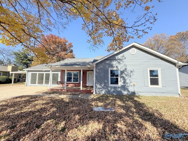 158 Lewis Ln