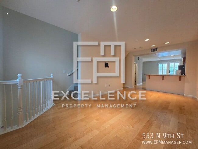 Photo - 553 N 9th St