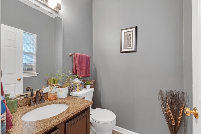 Photo - 17867 Braewick Rd