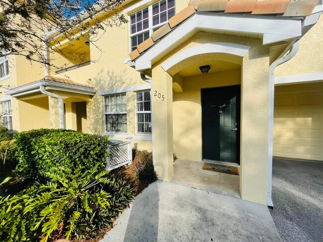 Photo - 152 SW Peacock Blvd Unit 27205