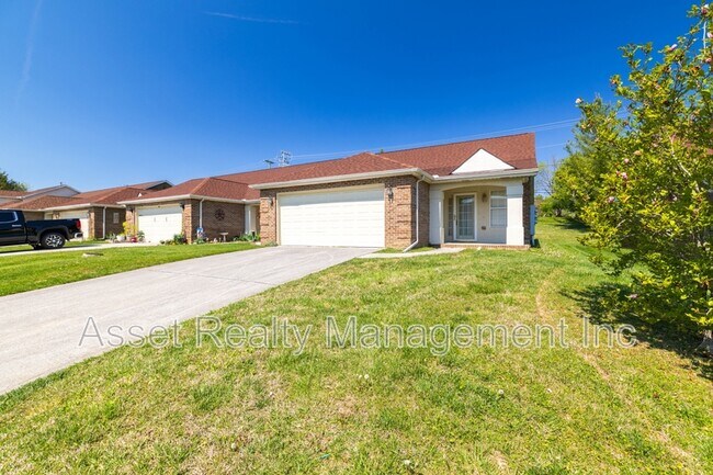 Photo - 7037 Wakan Ln