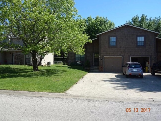 Photo - 16109 W 141st Terrace