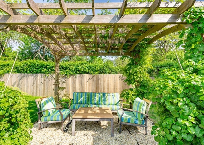 Photo - 2 Tims Trail