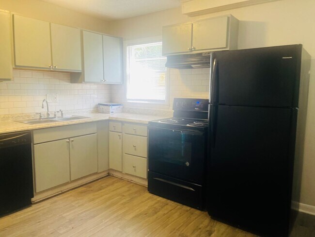 Photo - 131 Wall St Unit 110