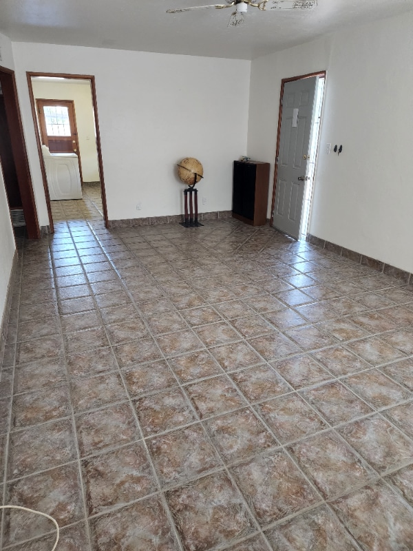Photo - 2525 N Edith Blvd