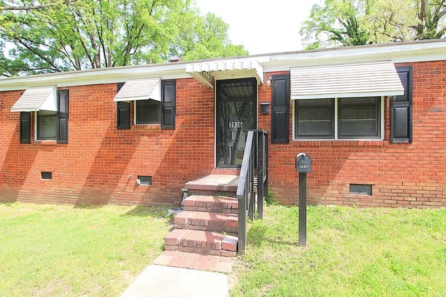 Photo - Cozy Remodeled Bungalow