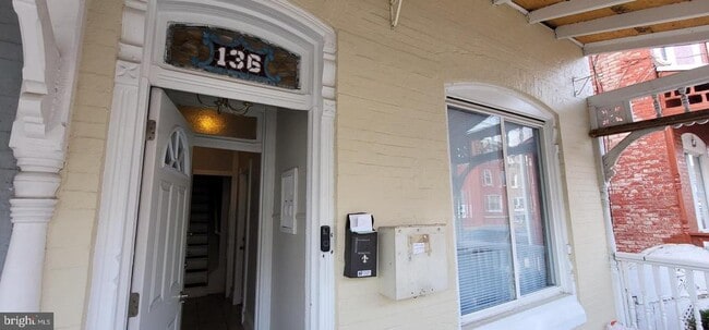 Photo - 136 Elm St