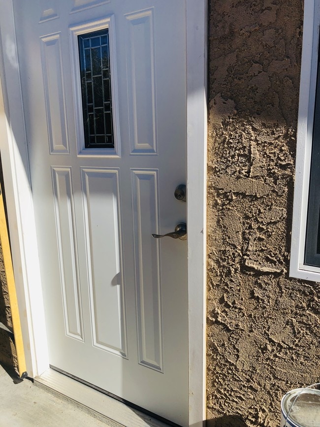 Photo - 14643 Chatsworth St