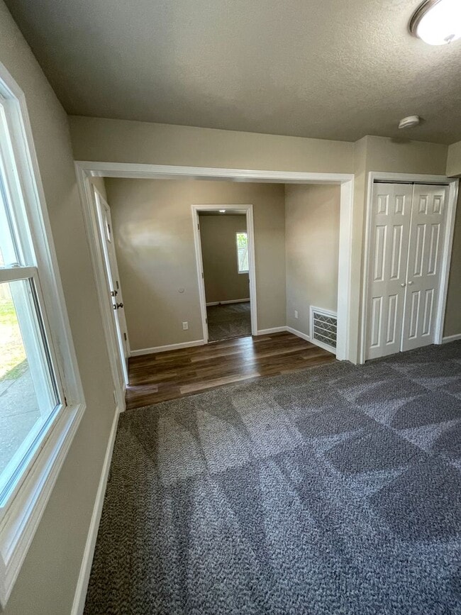 Photo - Updated 3 Bedroom 2 Bath Home-Located in Boone, IA