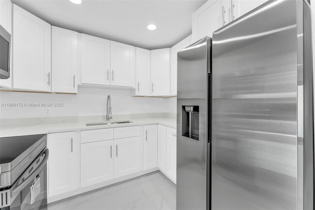 Photo - 1390 SW 50th Ave