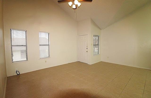 Photo - 1110 Curtis Dr