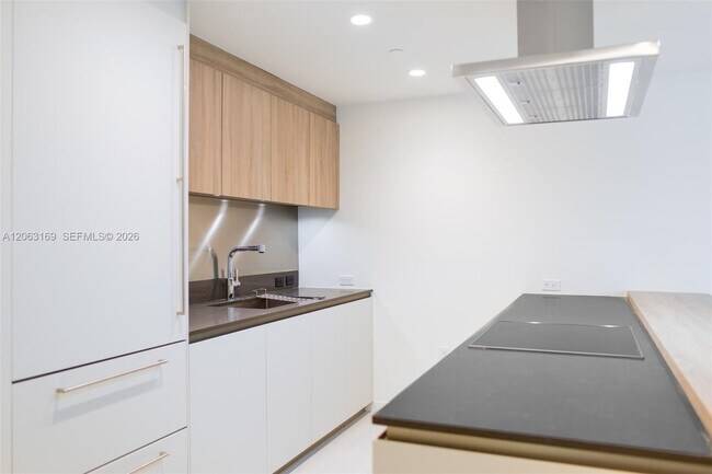 Photo - 1000 Brickell Plaza Unit 4205