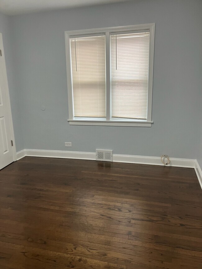 Photo - 7344 S Rockwell St Unit 2