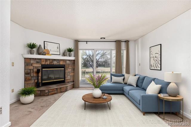 Photo - 3600 S Pierce St Unidad 4-105