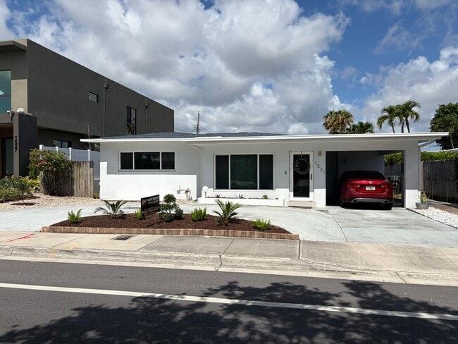 Photo - 1531 NE 15th Ave
