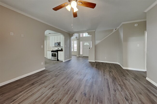Photo - 1703 Calmar Dr