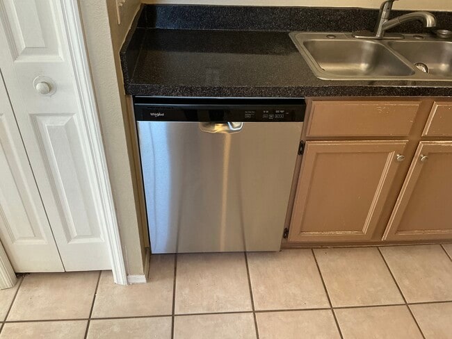 Photo - 893 Ferry Landing Ln