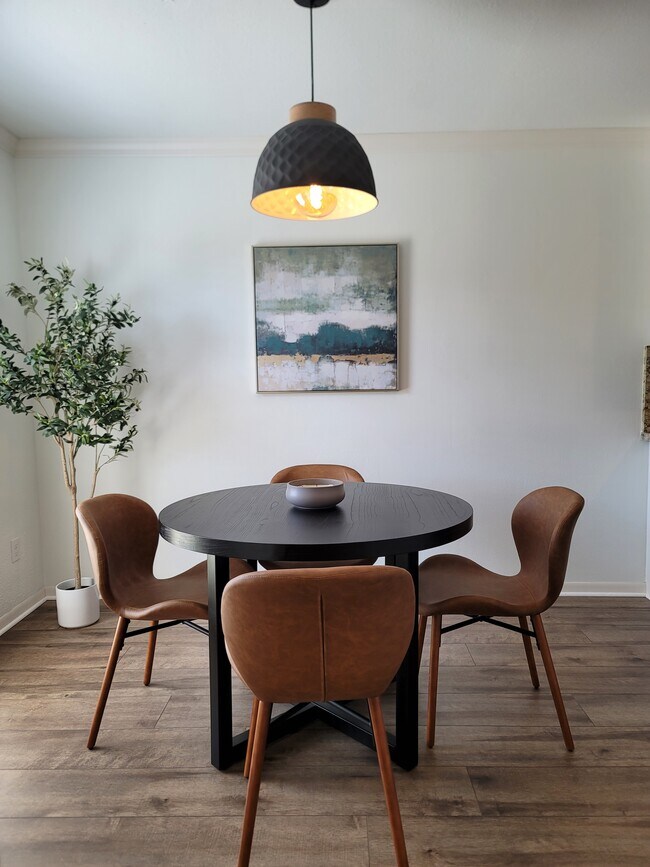 Photo - 1005 Park Meadow Dr Townhome