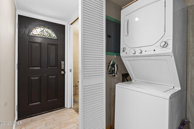 Photo - 6901 N Lagoon Dr