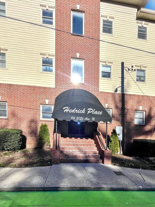 Photo - 116 31st Ave N Unidad #302 Rental