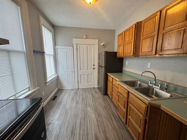 Photo - 902 N Harrison St Unidad #2