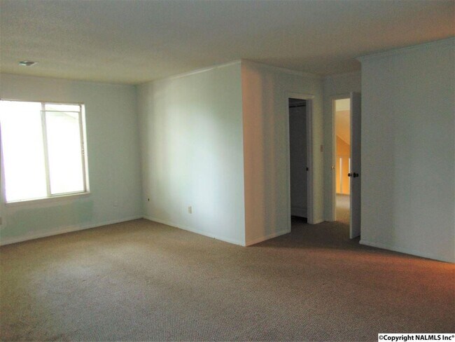 Photo - 1103 Julia St NW